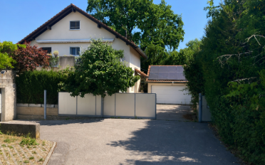 Einfamilienhaus 7.5 Zimmer - image - 1
