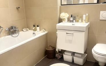 Apartment 6 rooms - image - 7
