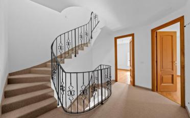 Reihenfamilienhaus 5.5 Zimmer - image - 4