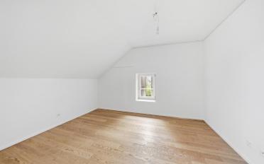 Attic flat 4.5 rooms - image - 8