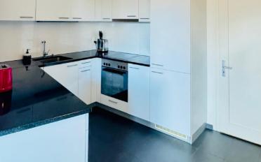 Appartement meublé 7.5 pièces - image - 3