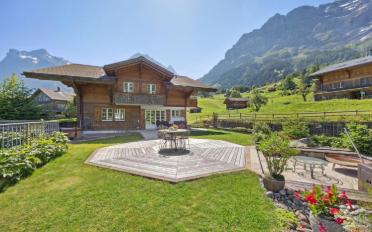 Chalet 14.5 pièces - image - 1
