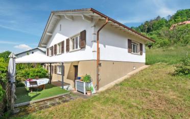 Einfamilienhaus 7.5 Zimmer - image - 1