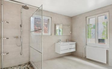 Einfamilienhaus 7.5 Zimmer - image - 9