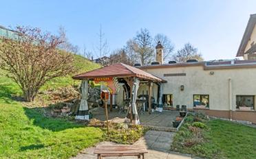 Single house 10.5 rooms - image - 8