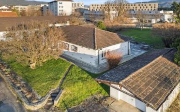Einfamilienhaus 6.5 Zimmer - image - 1
