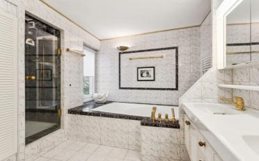 Maison jumelée 10 pièces - image - 7