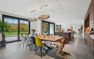 Einfamilienhaus 7.5 Zimmer - image - 4
