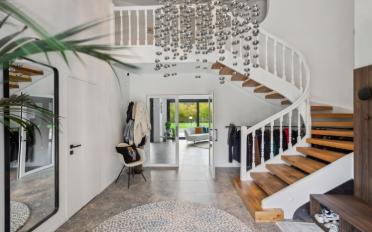 Einfamilienhaus 7.5 Zimmer - image - 3