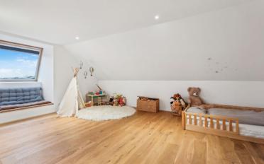 Einfamilienhaus 7.5 Zimmer - image - 9