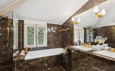 Villa 11 Zimmer - image - 7