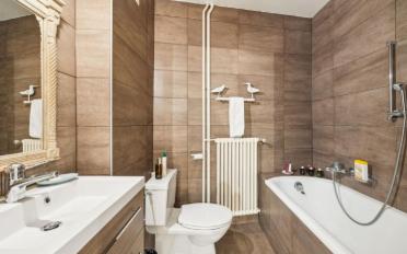 Single house 17 rooms - image - 11