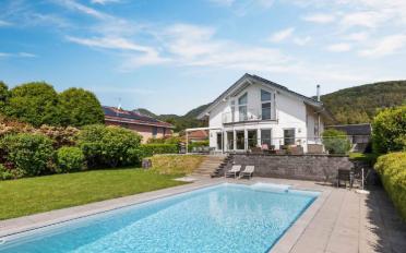 Villa 6.5 Zimmer - image - 2
