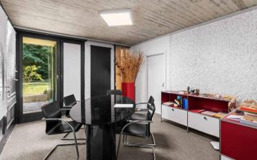 Single house 17 rooms - image - 13