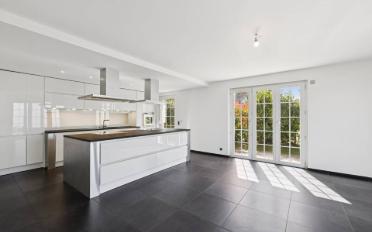 Einfamilienhaus 6.5 Zimmer - image - 2