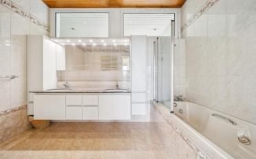 Einfamilienhaus 7.5 Zimmer - image - 7