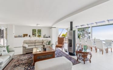 Maison 6.5 pièces - image - 3