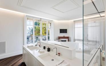 Single house 15 rooms - image - 9