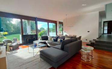 Einfamilienhaus 9.5 Zimmer - image - 4