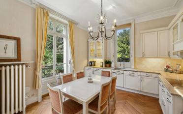 Single house 10 rooms - image - 9