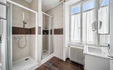 Immeuble mixte - image - 11