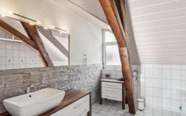 Attic flat 3.5 rooms - image - 7