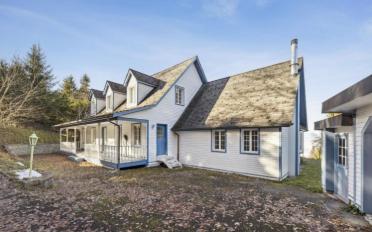 Villa 8.5 Zimmer - image - 1