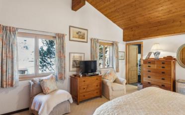 Chalet 10 Zimmer - image - 4