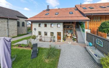 Bifamiliar house 8.5 rooms - image - 1