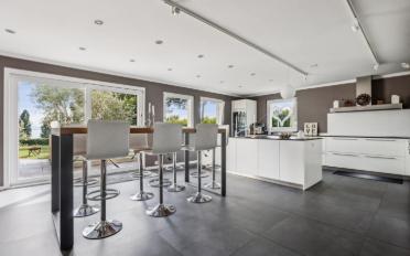 Single house 11 rooms - image - 6