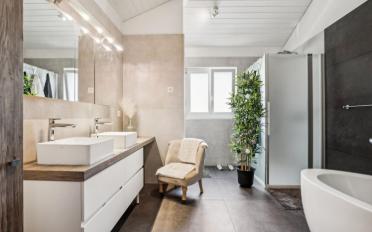 Single house 11 rooms - image - 10