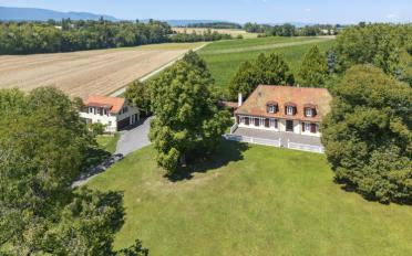Maison 9.5 pièces - image - 1