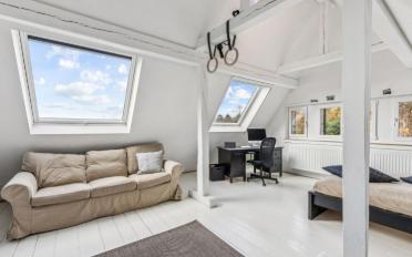 Single house 8 rooms - image - 5