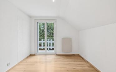 Doppeleinfamilienhaus 6.5 Zimmer - image - 11