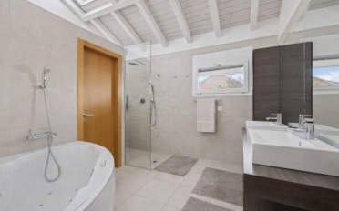 Maison 11 pièces - image - 8