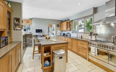 Chalet 8 Zimmer - image - 11