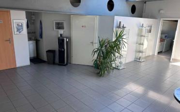 Commercial - image - 6