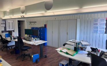 Commercial - image - 8