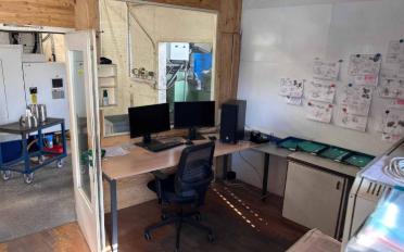 Commercial - image - 9