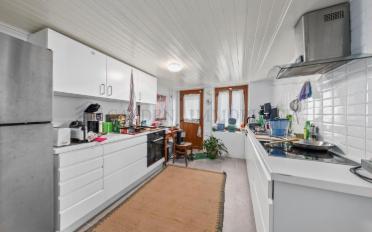 Single house 13 rooms - image - 4