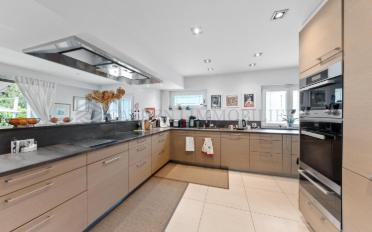 Einfamilienhaus 9 Zimmer - image - 2