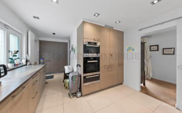 Single house 9 rooms - image - 10