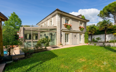 Maison 9 pièces - image - 1