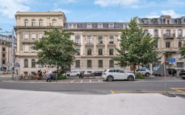 Bureau - image - 1