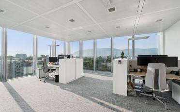 Office - image - 4