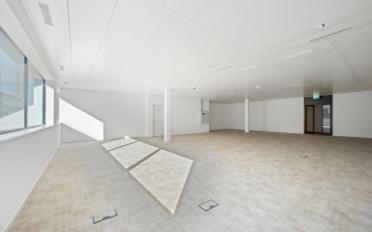 Office - image - 4