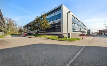 Office - image - 1
