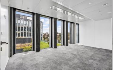 Office - image - 7