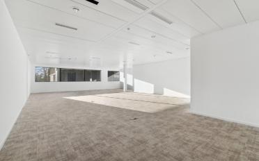 Office - image - 4