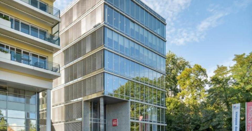 212 Sq-ft Commercial Office Space For Rent in Haware Fantasia,